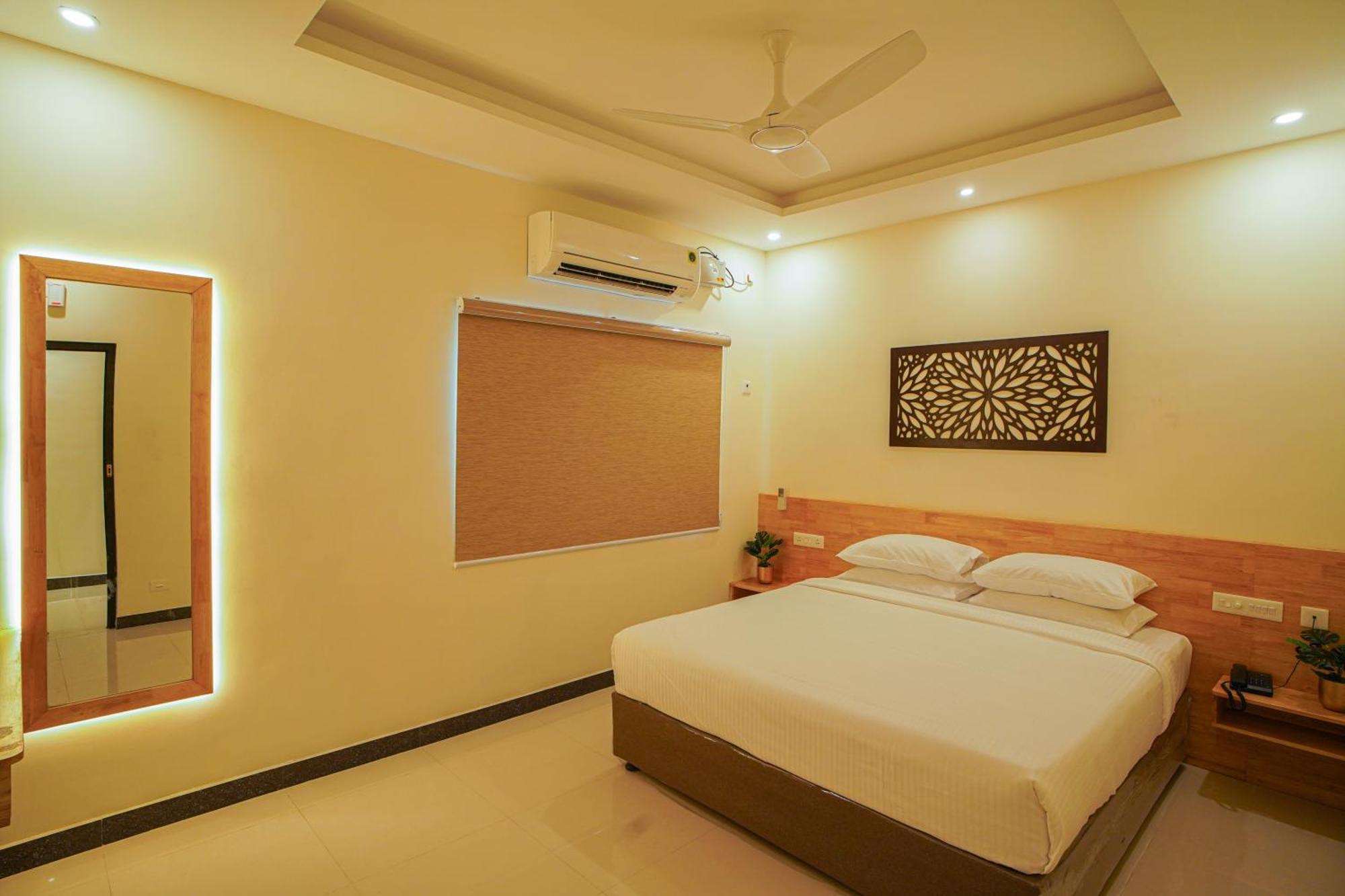 Hotel Tpc Camphor Tiruchirappalli Esterno foto