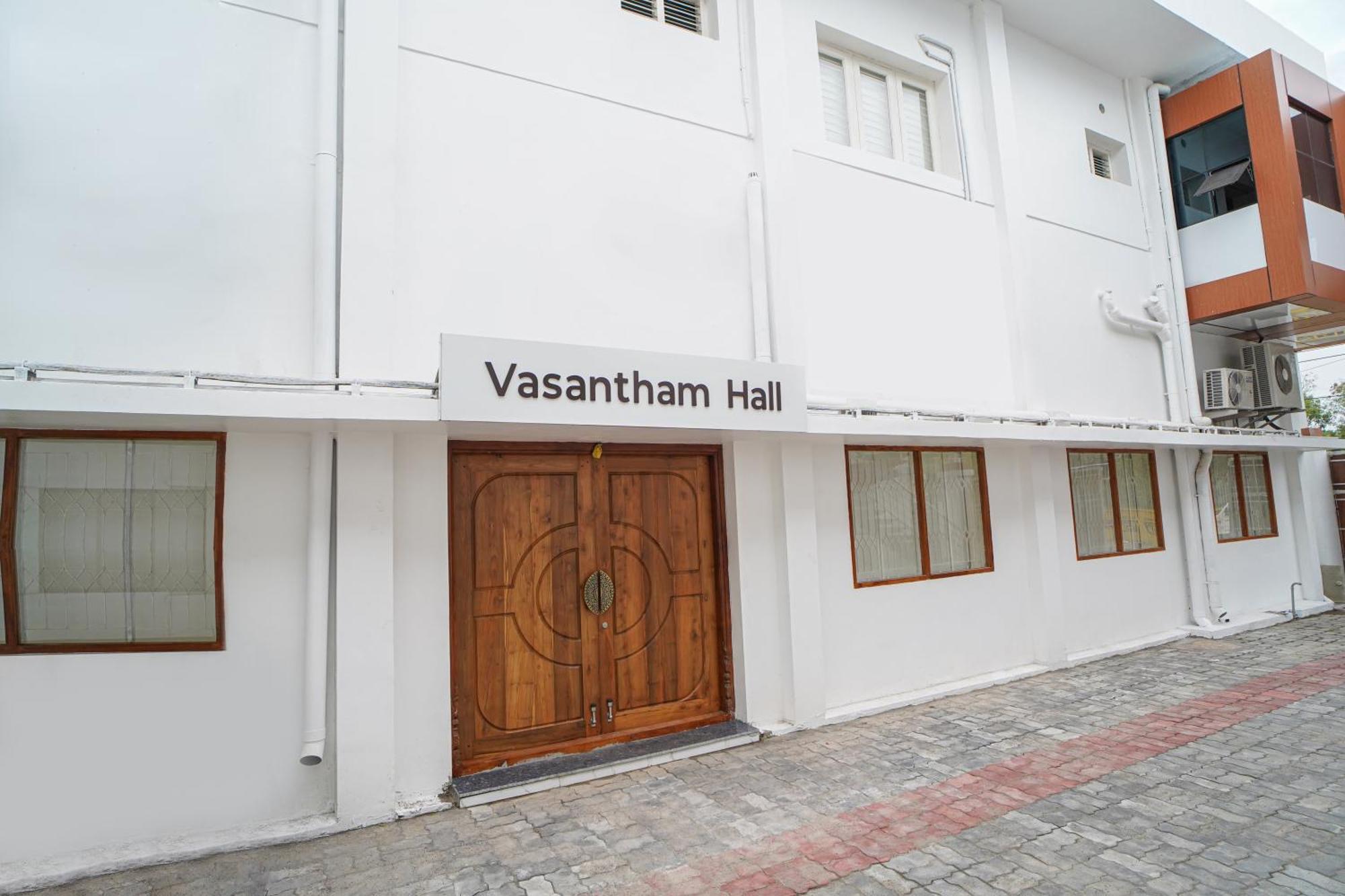 Hotel Tpc Camphor Tiruchirappalli Esterno foto