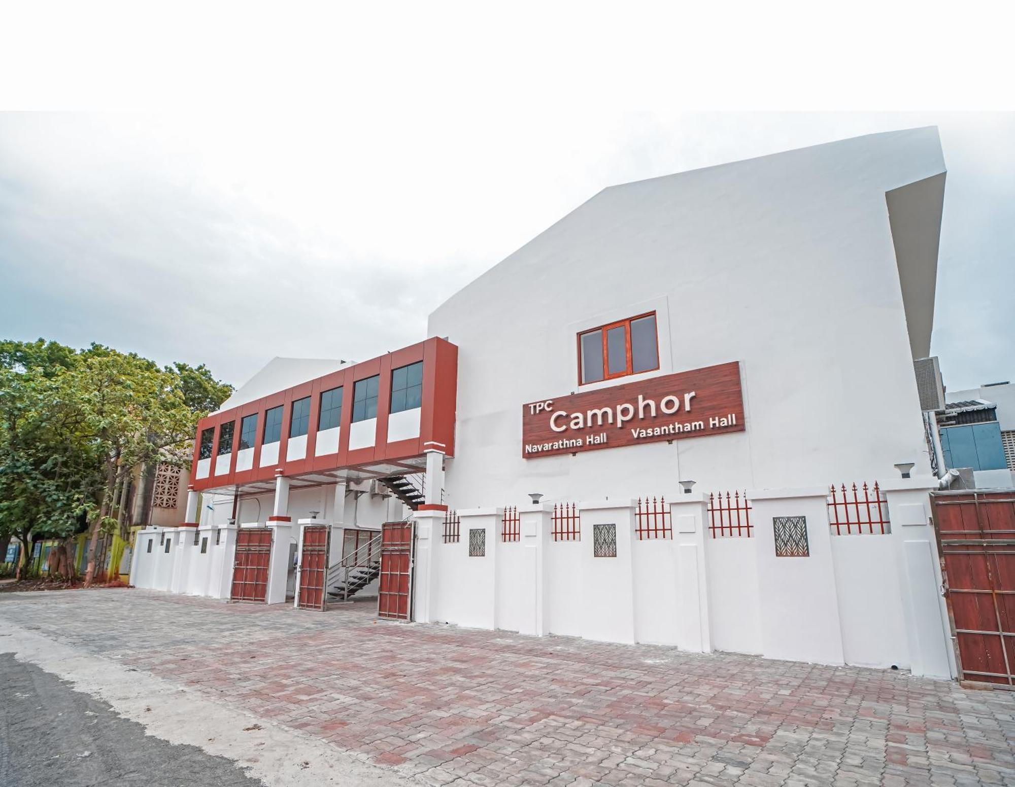 Hotel Tpc Camphor Tiruchirappalli Esterno foto